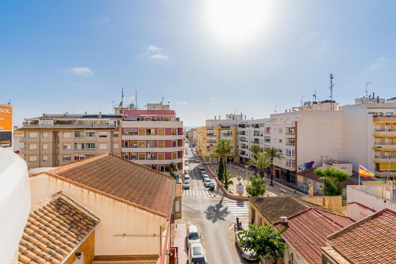 Apartamento Sunrise Correos Торрев'єха Екстер'єр фото