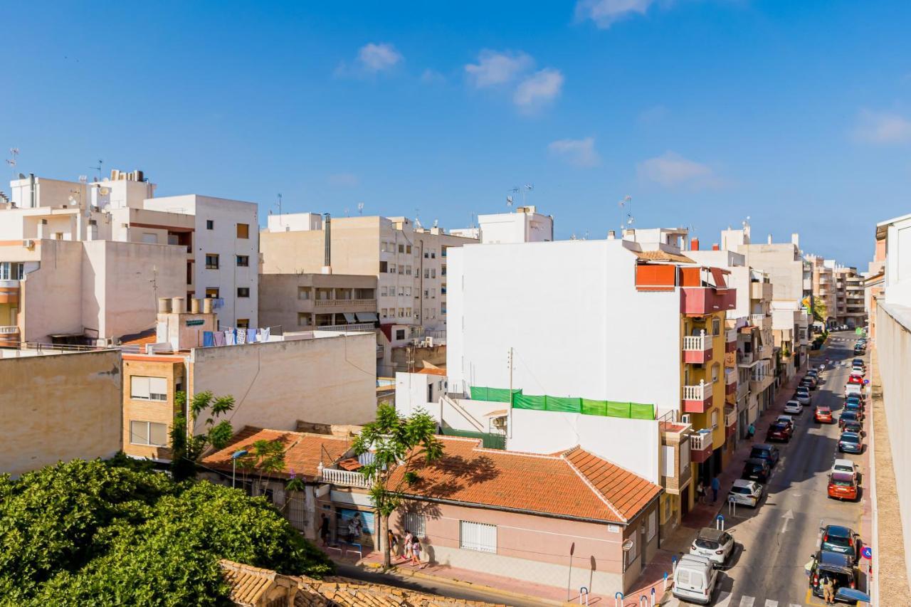 Apartamento Sunrise Correos Торрев'єха Екстер'єр фото